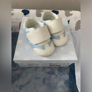 Dolce and Gabbana crib shoes light blue size 16
